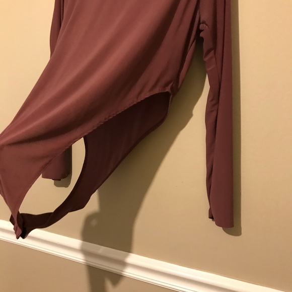 High leg bodysuit - Picture 6 of 7